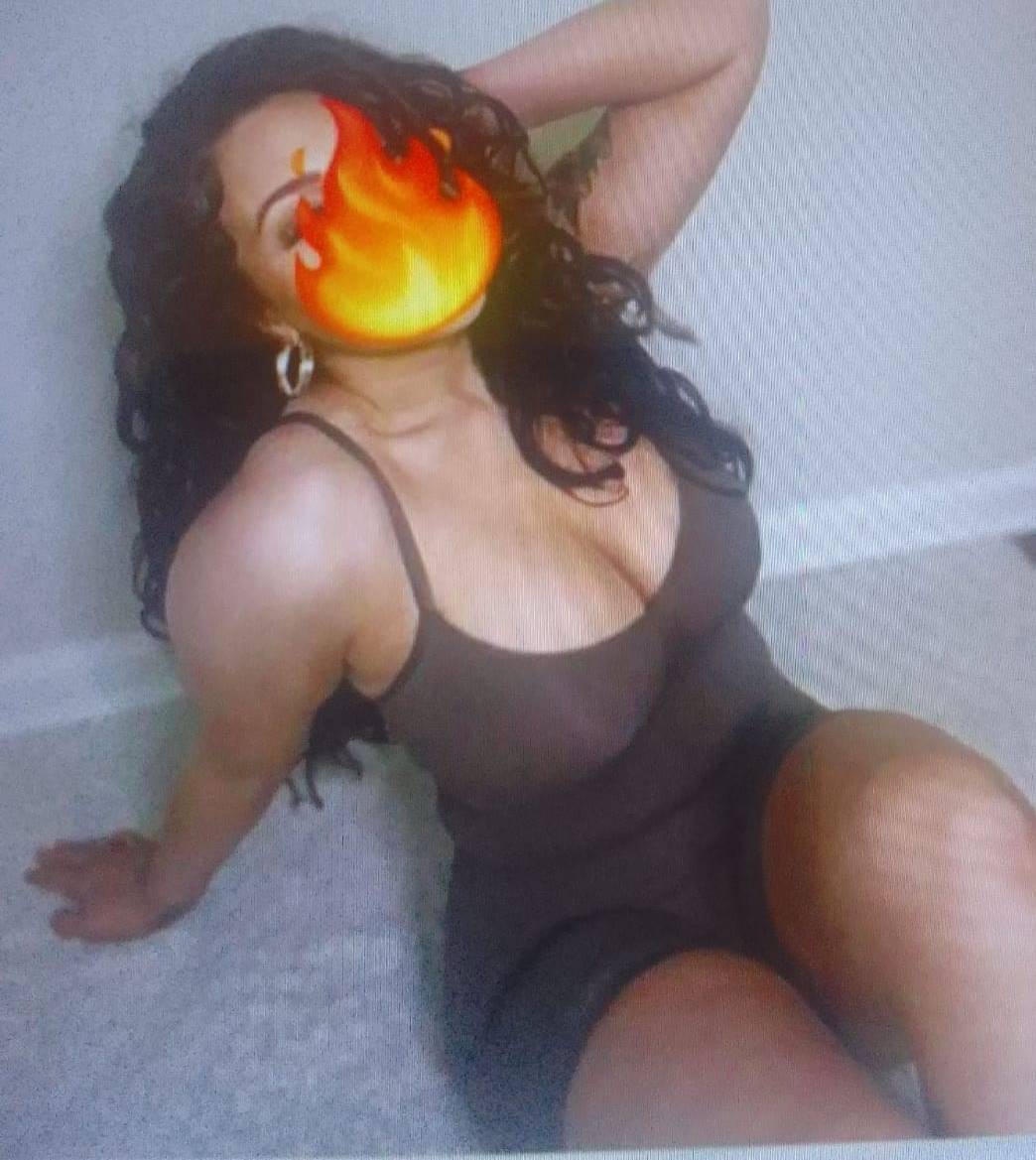 Topkapı Escort Esra İle Fantezi Dolu Ateşli Bir İlişki